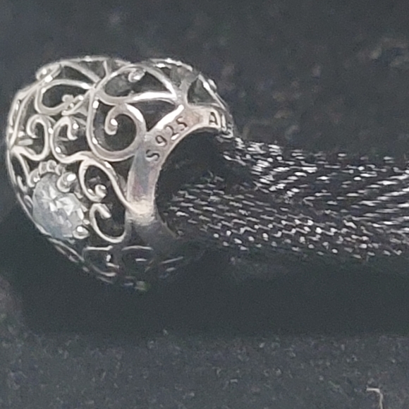 Pandora Birthday Heart - Picture 2 of 2